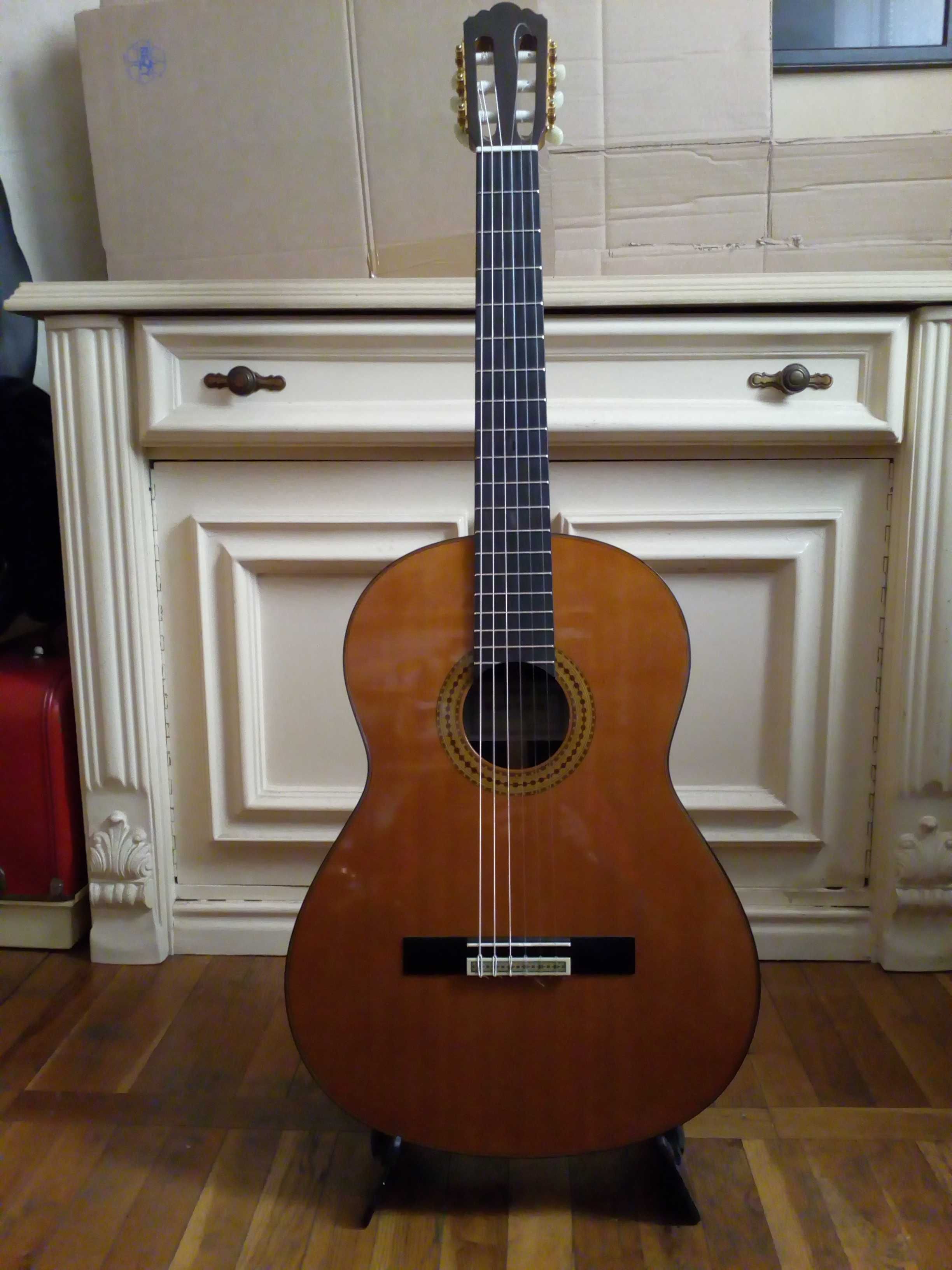 Класическа китара Yamaha GC 22C