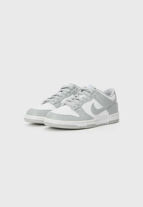Pantofi sport Nike Dunk Low, Marimea 42.5 -A-