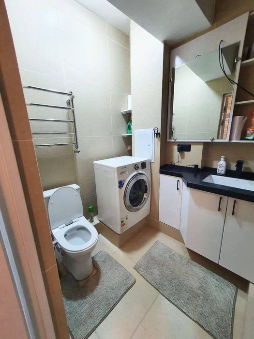 Продаётся 2/8/9 квартира, ор посольство Кореи, ц7, Ойбек