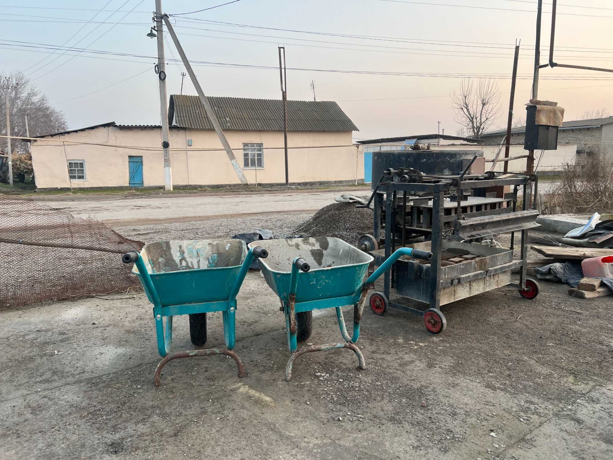 Шлакаблок апарати / Shlakablok aparati