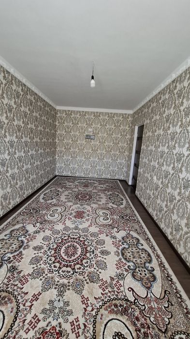 Тезда 6-Микраёнда2хона 2этаж кирпичный квартира сотилади