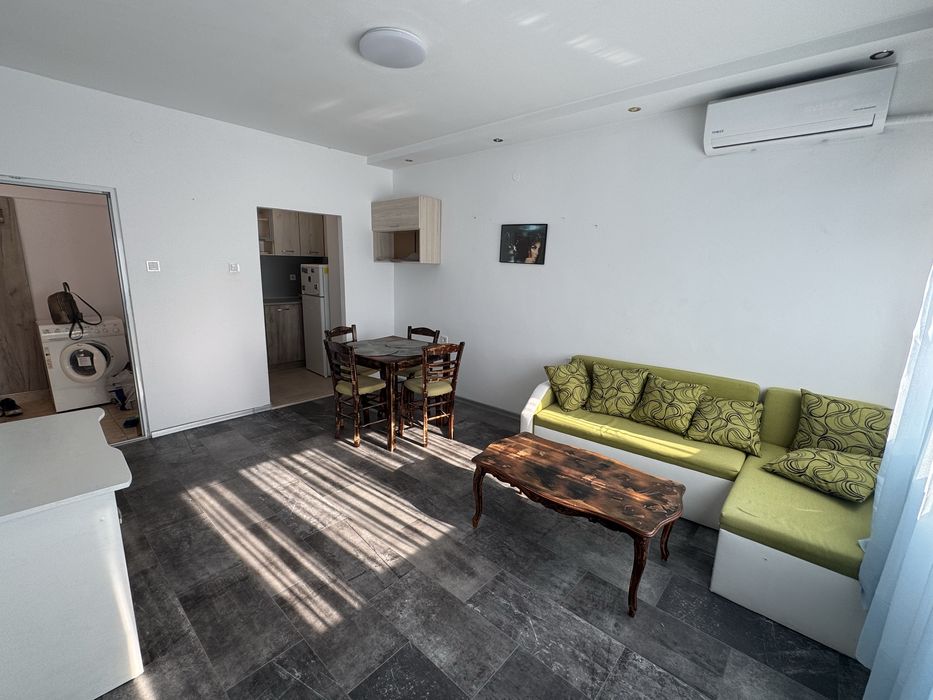 Дава се под наем Двустаен апартамент в Силистра, Митница - 43 кв.м за 255 € - Снимка #1