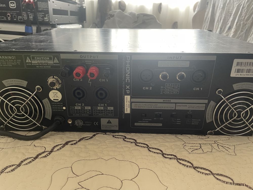 Amplificatot Phonic xp3000