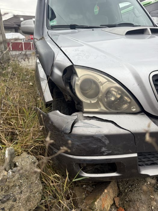 Vand Hyundai  Terracan  acte la zi , fiscal pe loc .
