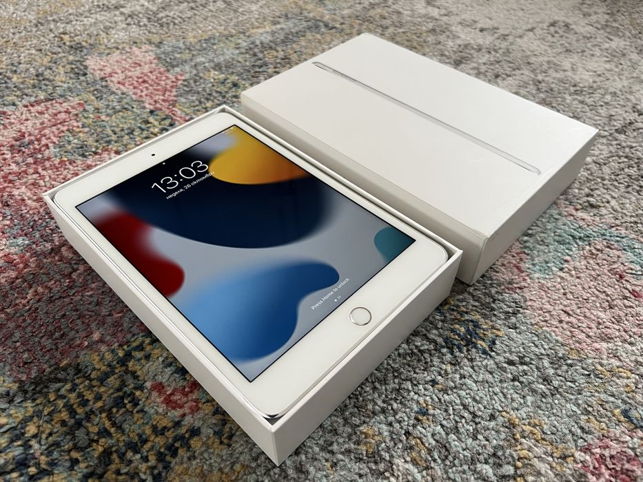  iPad mini 4 Wi-Fi | Silver | 128 GB | KATO HOB