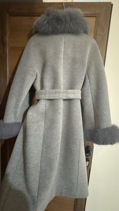 Зимно дамско палто