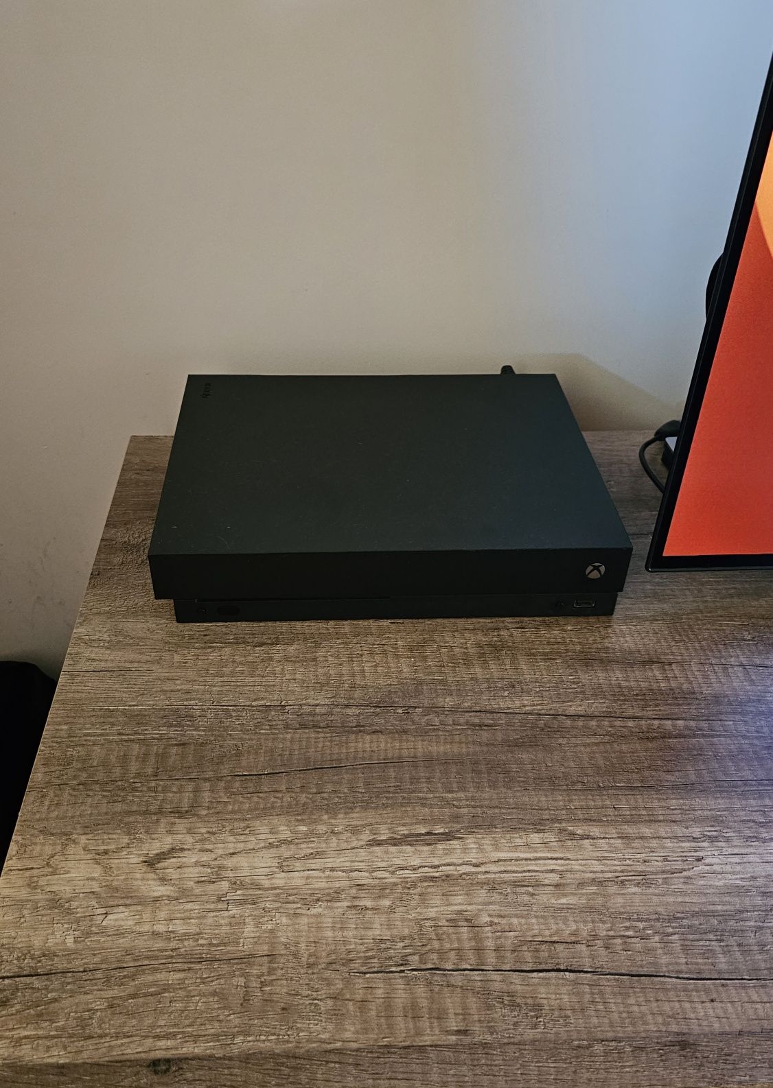 Xbox One X 4k 1TB