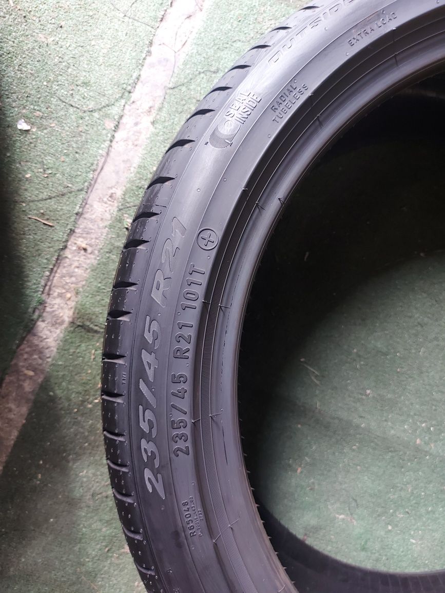 235 45 21 Pirelli DOT 2023 vara NOI