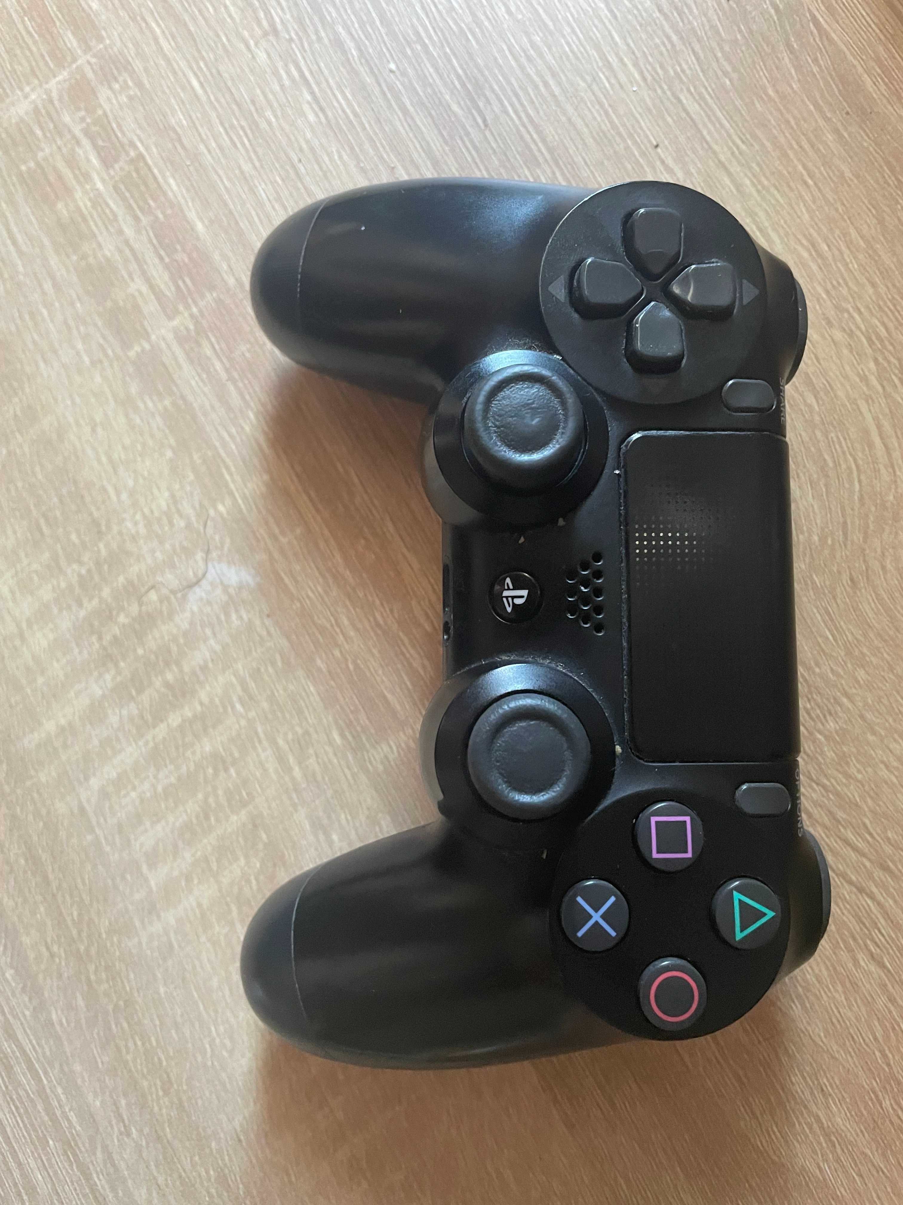 Playstation 4, Slim 1TB, în stare bună