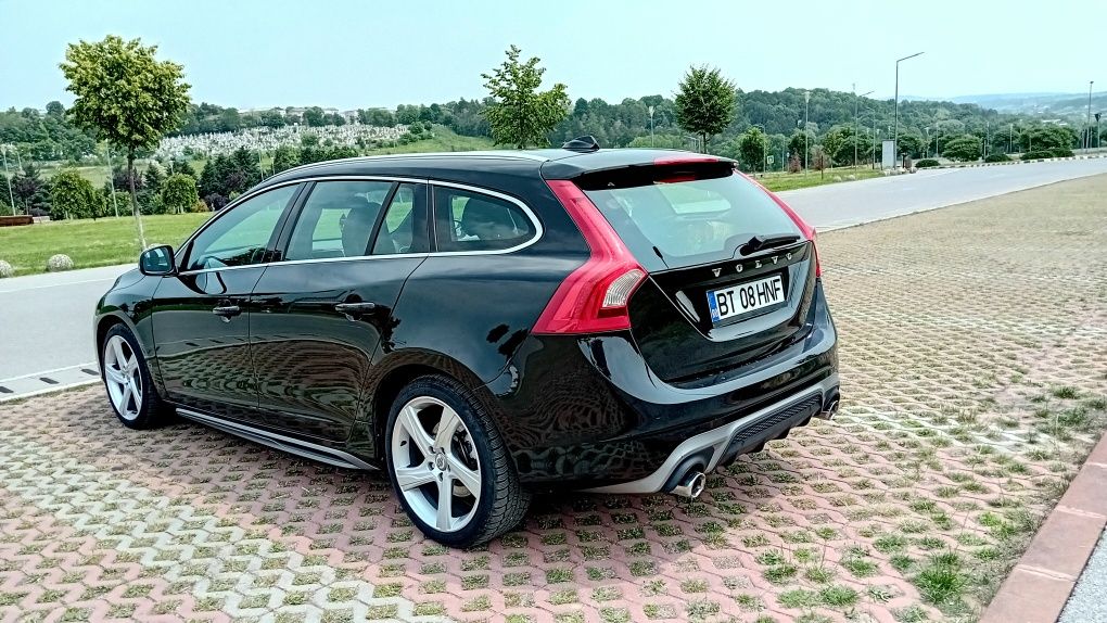 Volvo V60 R-Design, AN 2014 !!AUTOMAT!!