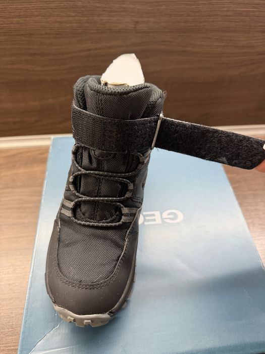 Детски зимни обувки Geox