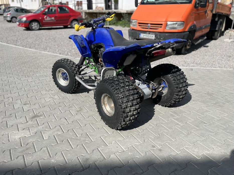 Yamaha raptor 660
