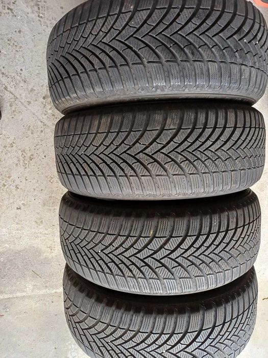 225 55 18 Anvelope Semperit 2023