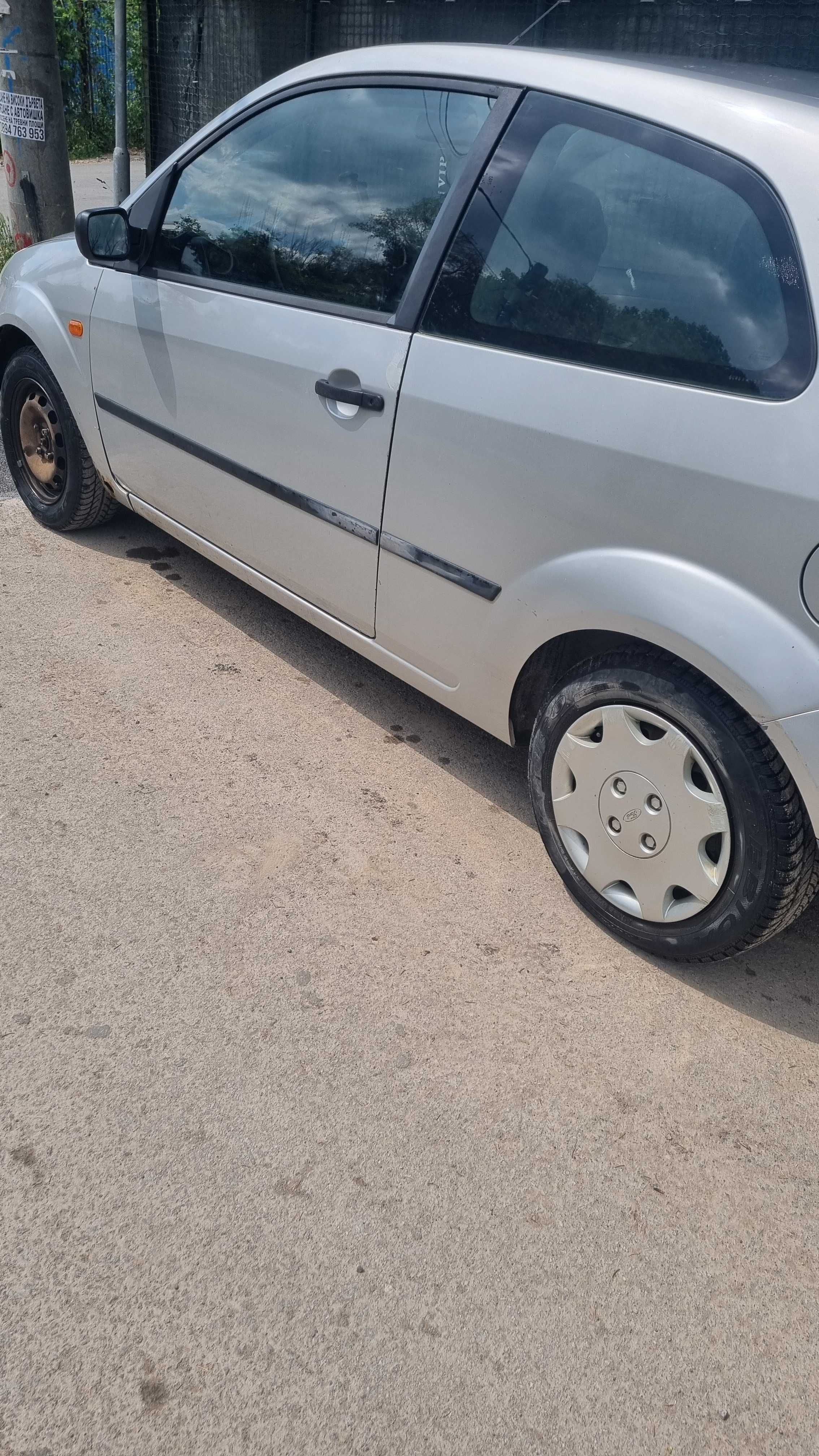 Ford fiesta 1.3 benzin