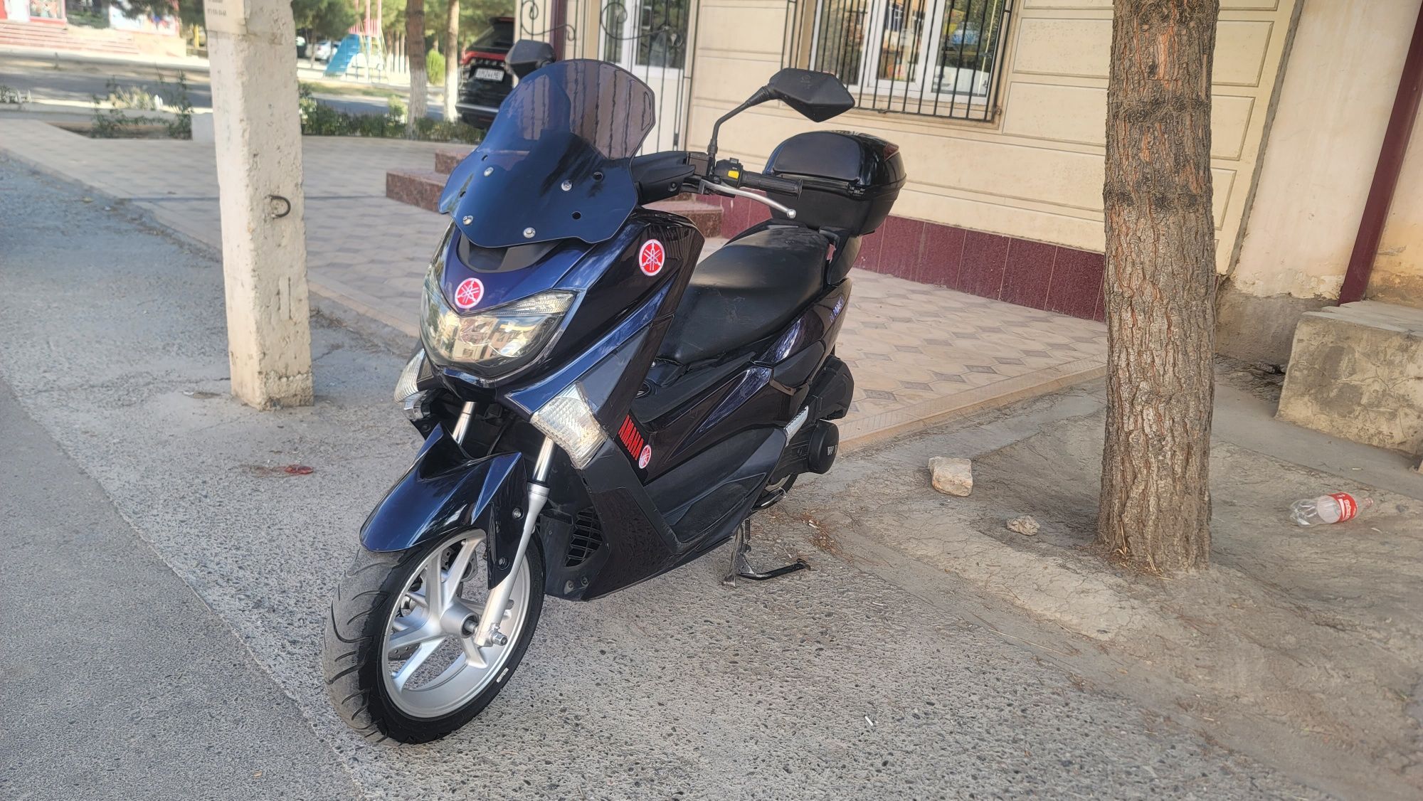YAMAHA skutr sotiladi srochno