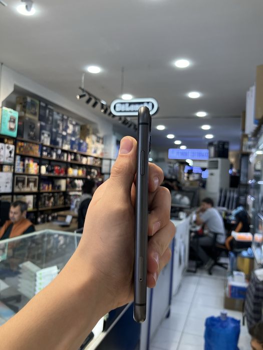 Iphone 11 128gb vashshe arzonga
