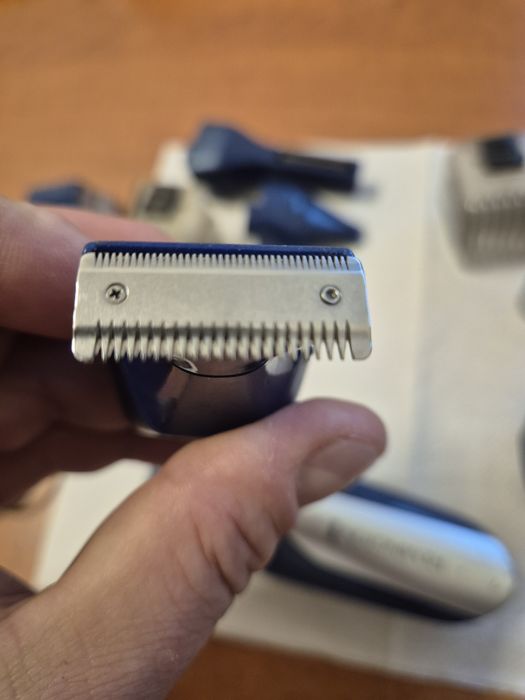 Masina de tuns barba mustata Remington PG6045, 6 capete cu Acumulator,