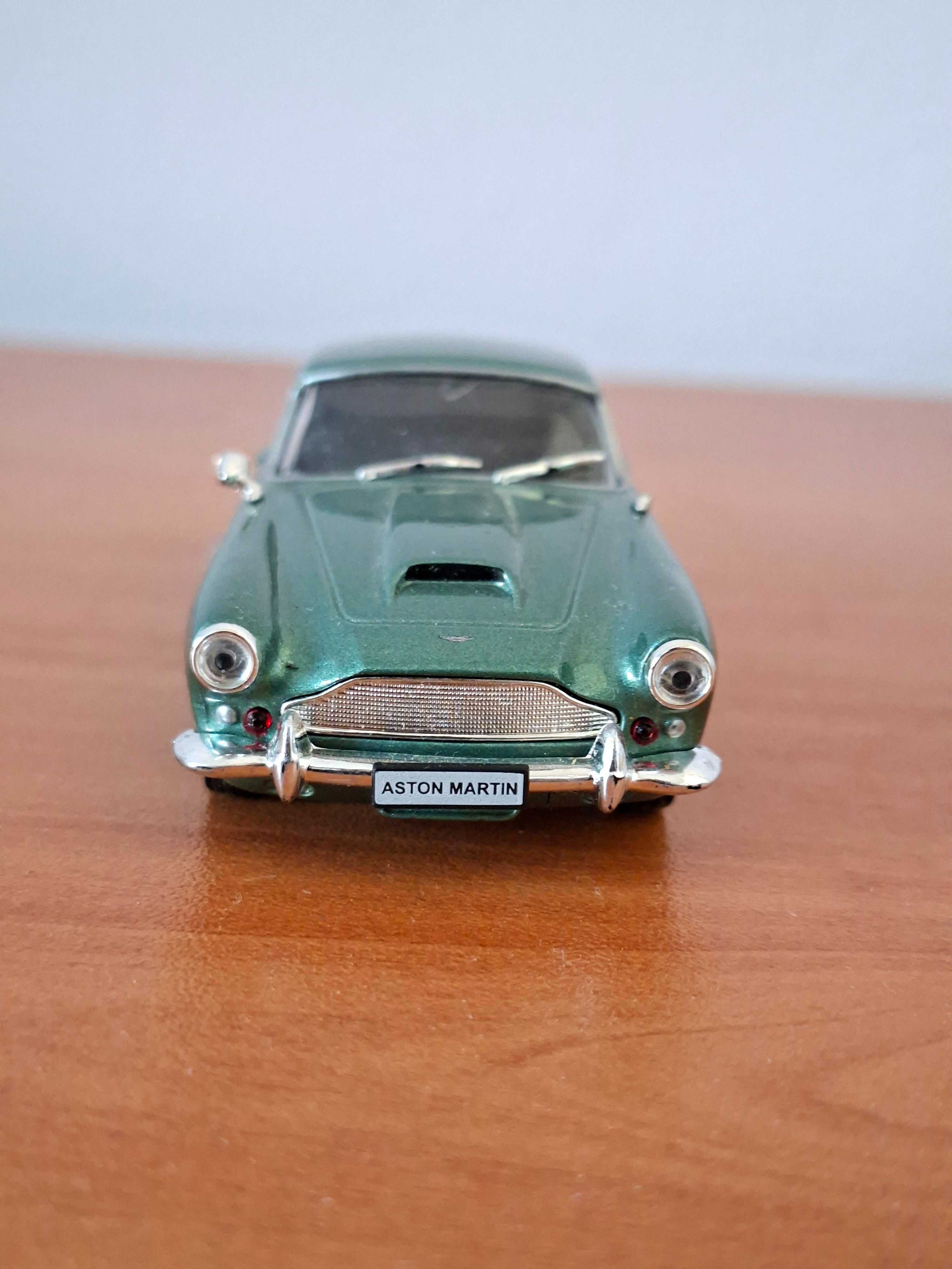 Колекционерски метален модел Aston Martin DB5 – Джеймс Бонд класика