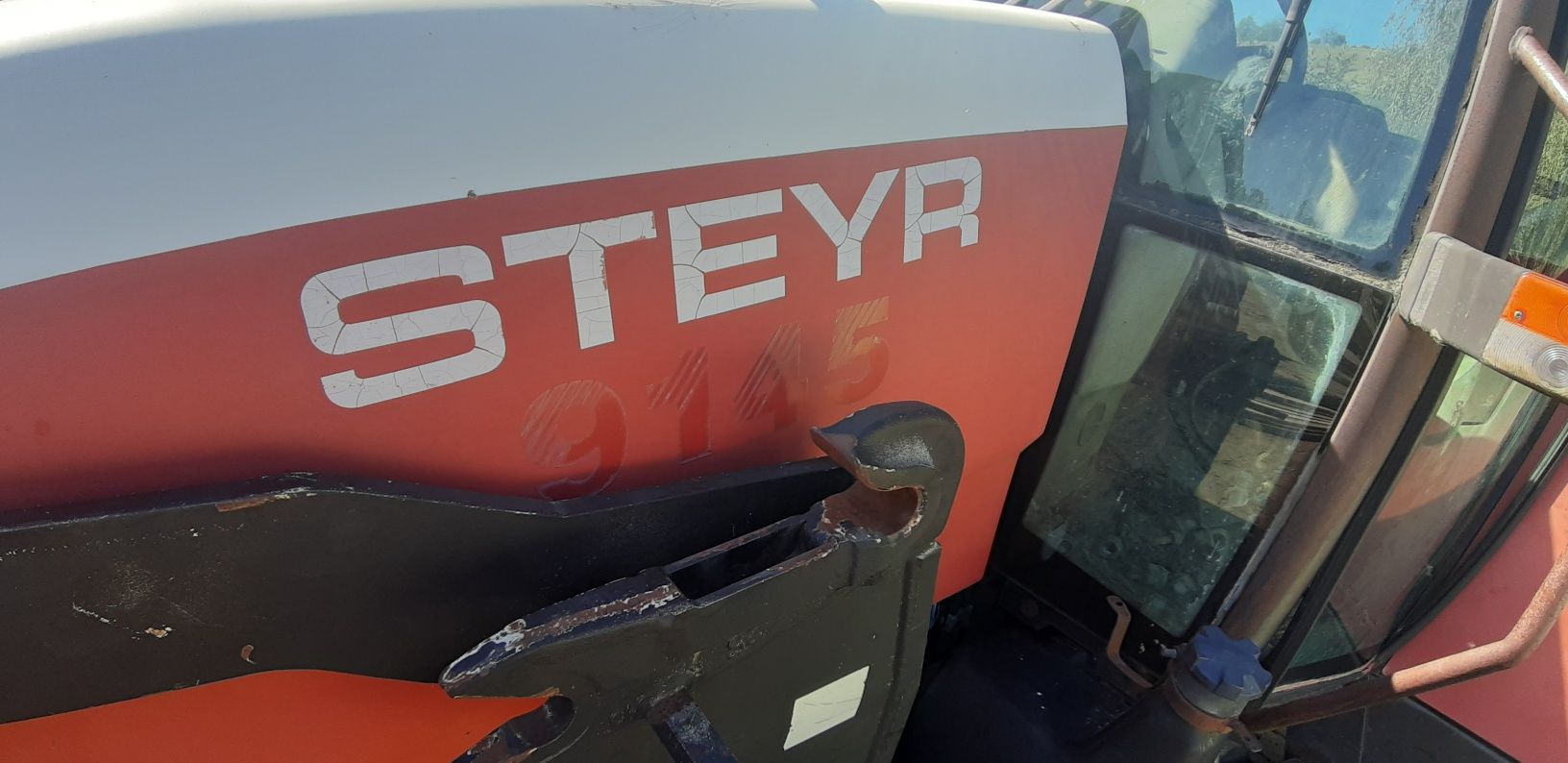 Dezmembram tractor  Steyr 9145
