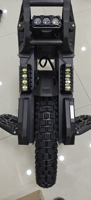 Продам моноколесо kingsong f18