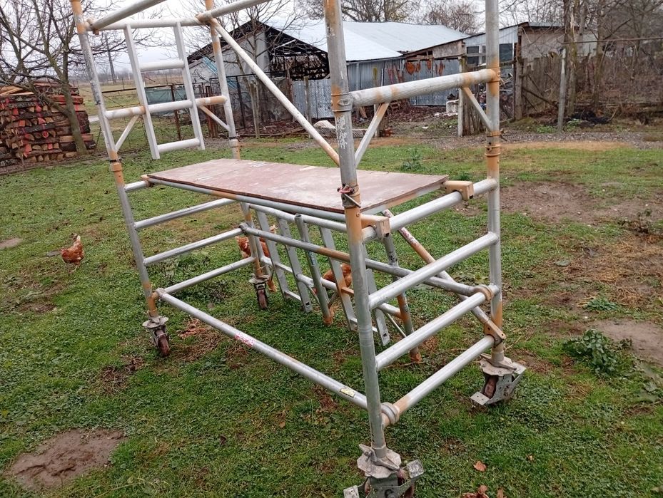 Schela aluminiu cu  roti