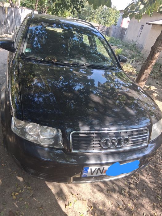 Vând Audi A4 b6 2.0 fsi