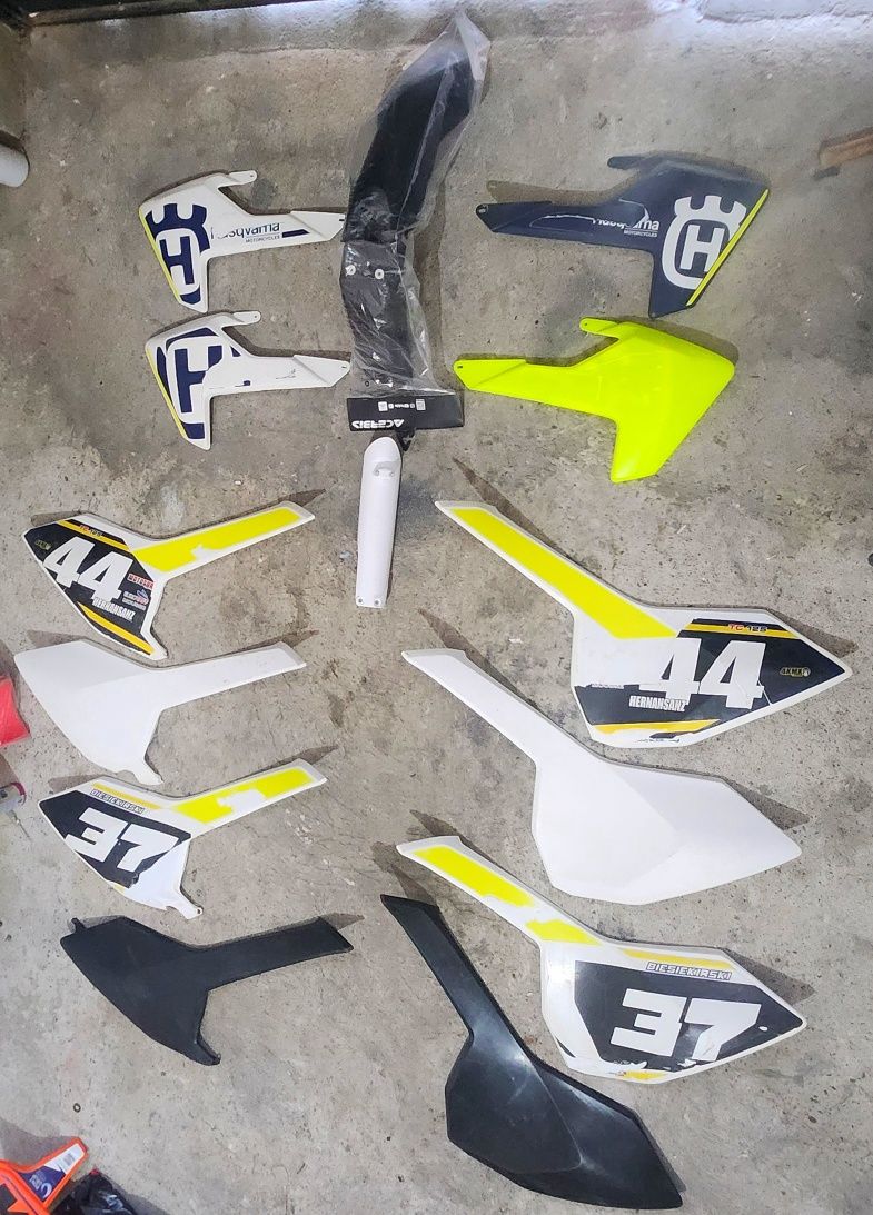 Пластмаси Husqvarna FC TC FE TE 2016-2018