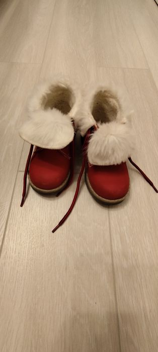 Ghete fete imblanite Tarty Adventure mar 25