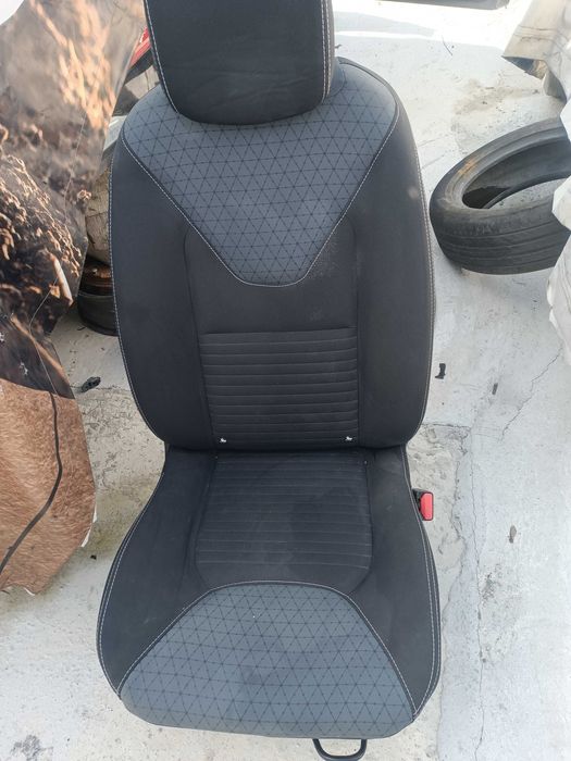 Рено Клио 4 / Renault Clio 4 - на части