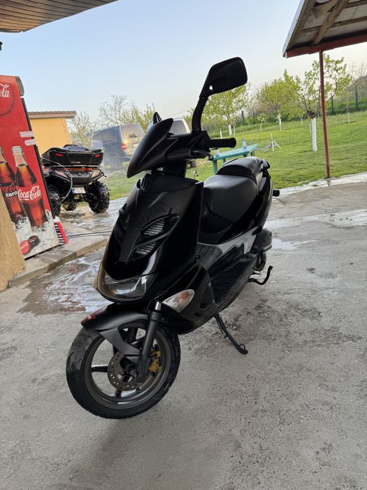 Aprilia Sr50 sport 2004 !