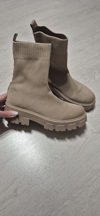 Боти-чорап беж 39номер