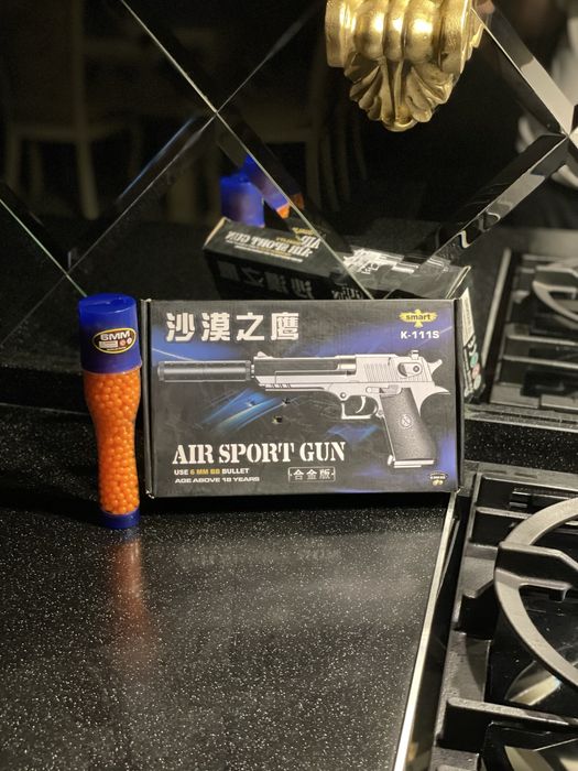 Игровой пистолет