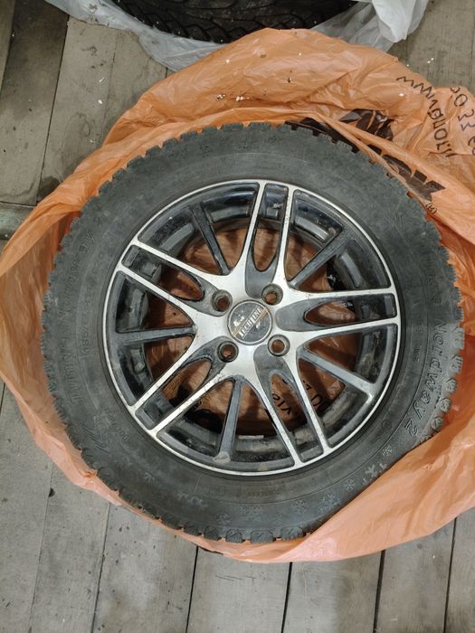 Продам диски,запаски r13 и 14