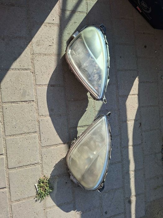 Фар ляв 30лв/десен за Мерцедес А170 ЦДИ