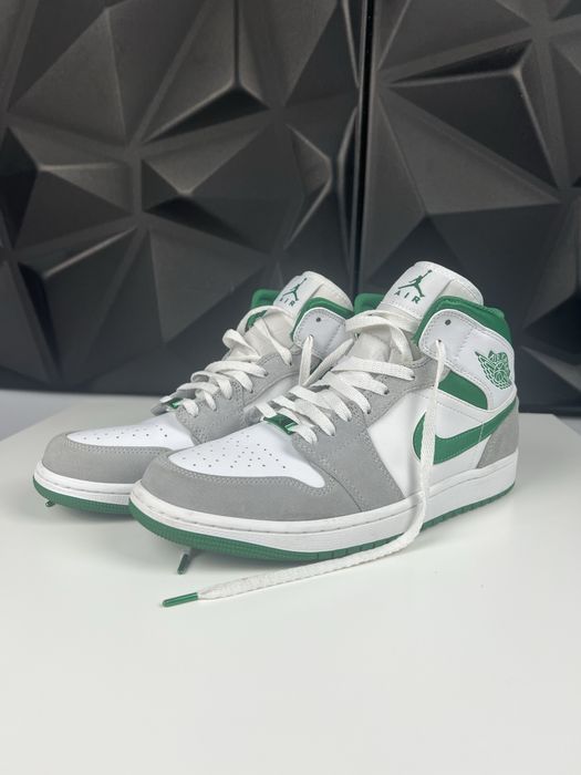 Jordan 1 Mid Grey Green