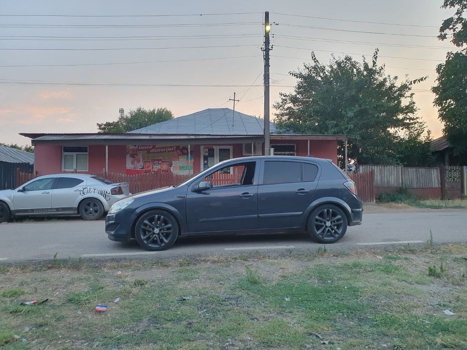 Vând opel astra H 1.3 CDTI