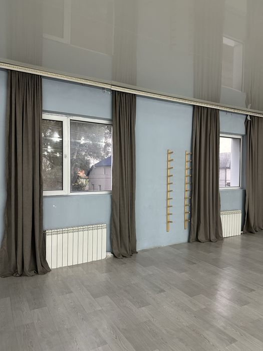 Продам шторы 1,75