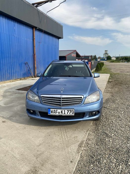 Mercedes Benz C220