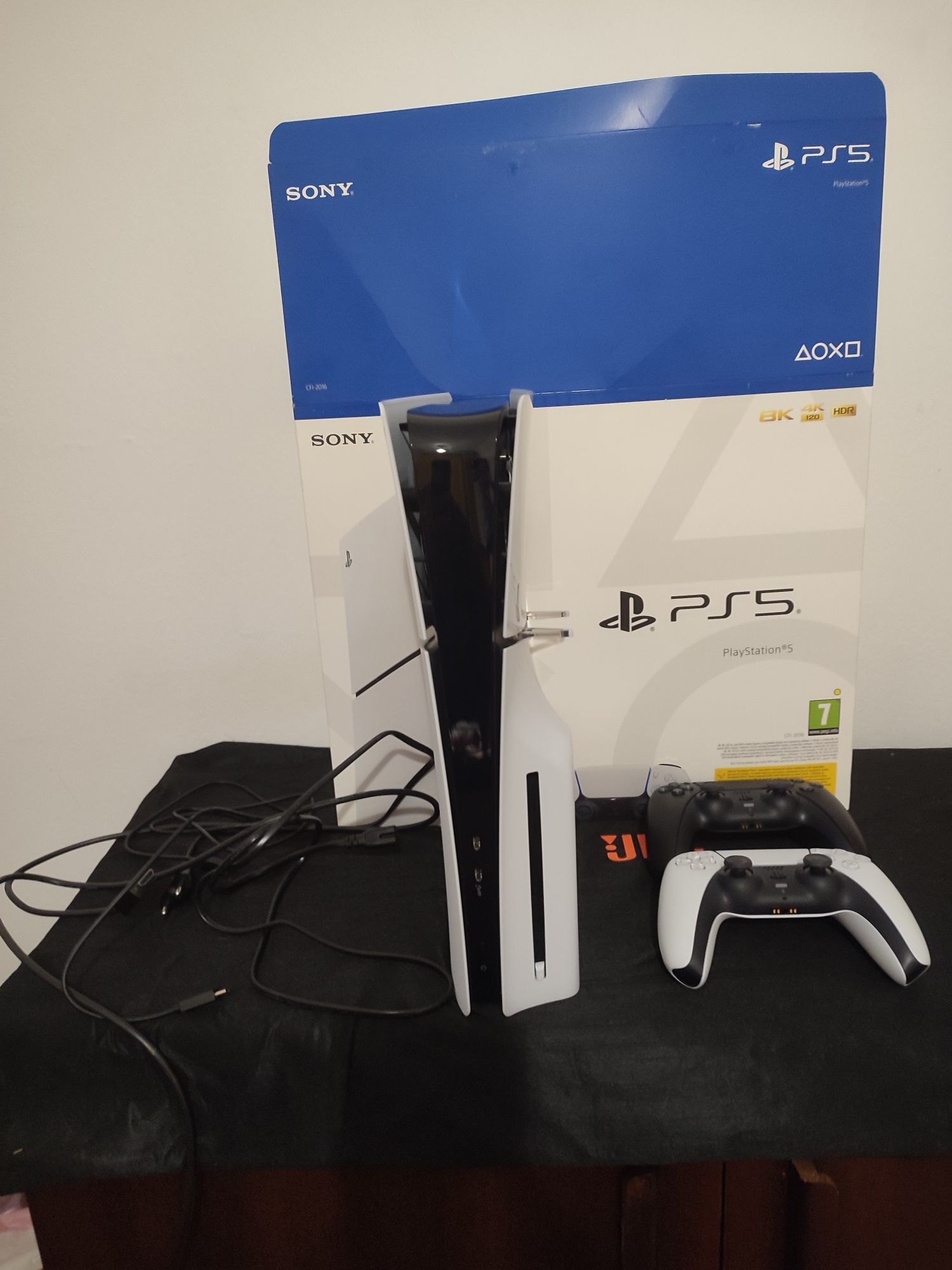 Playstation 5 slim- disk edition, втори джойстик