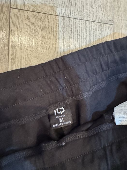Pantaloni trening negrii