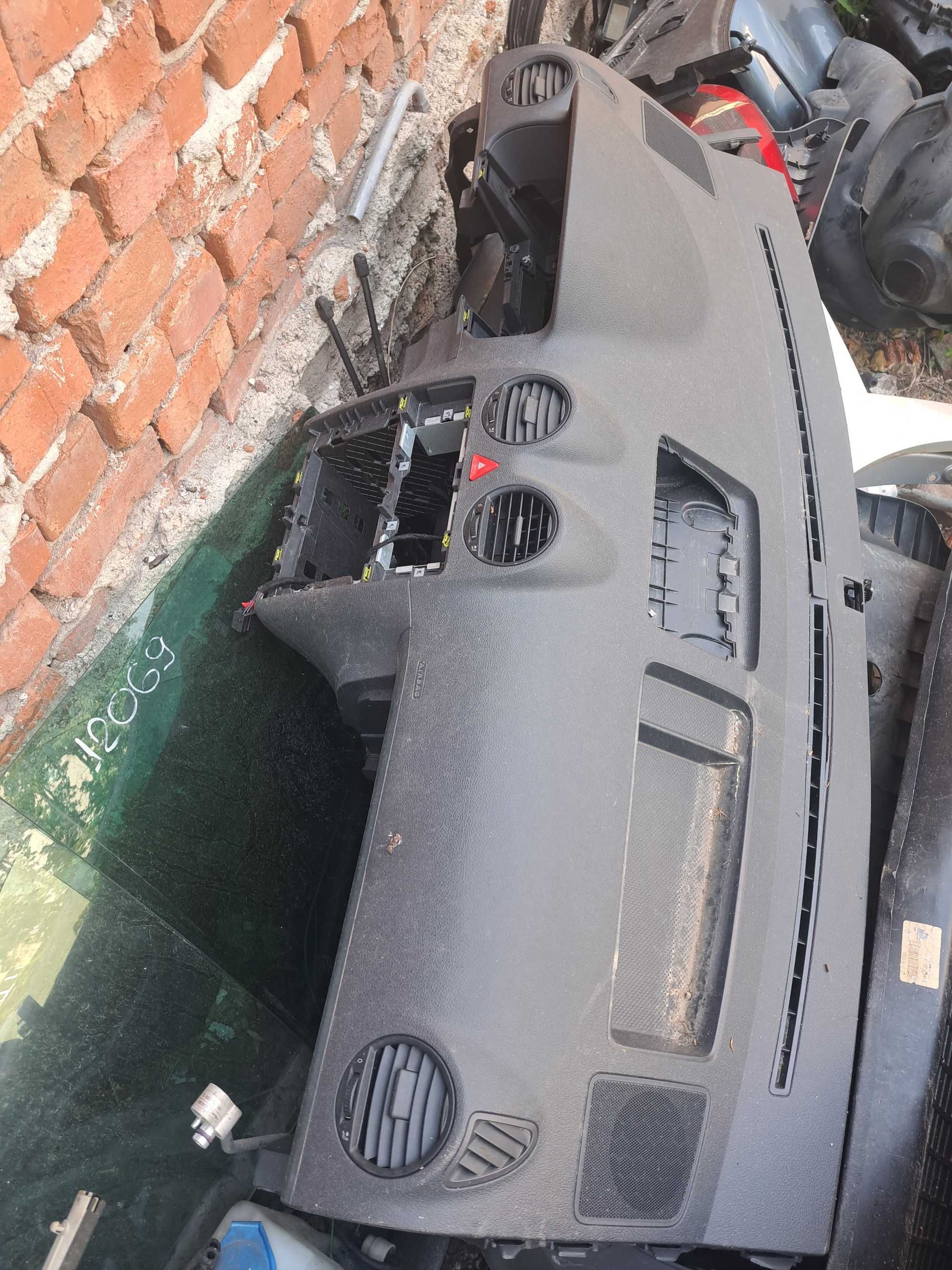 Арматурно табло за VW CADDY TOURAN Kia Ceed hyunday i 30