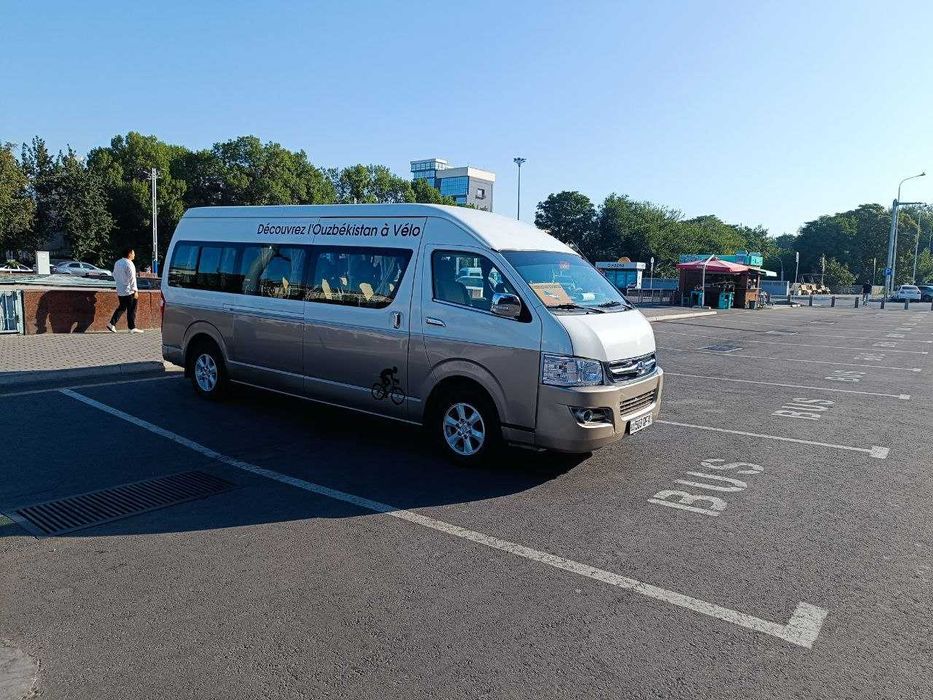 Транспортные услуги - Микроавтобус Joylong A6