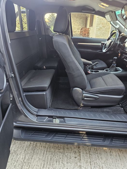 Vand Toyota Hilux Extra-cab