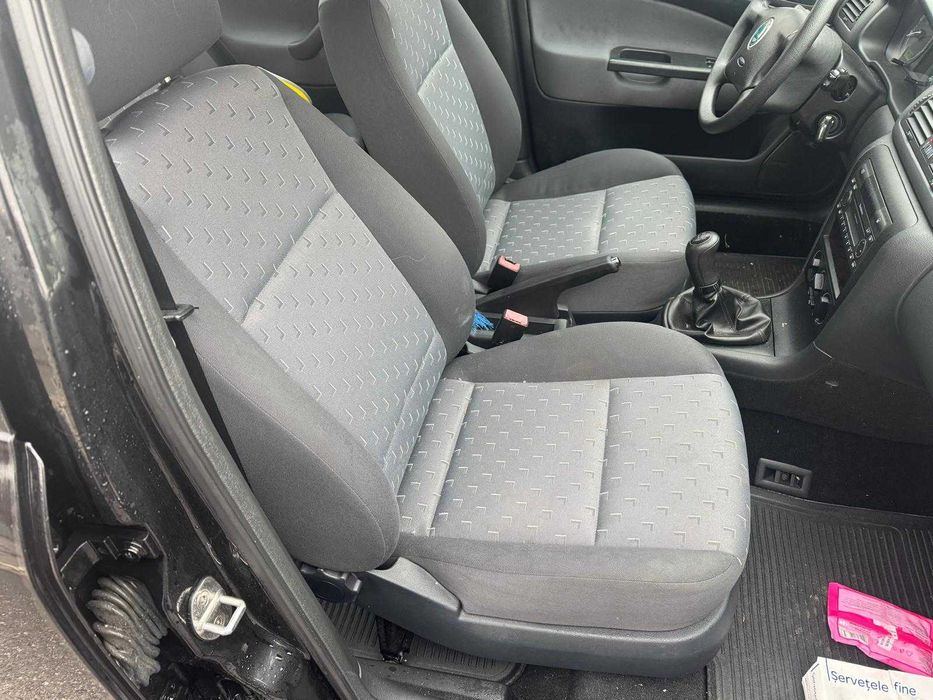 Skoda Octavia Tour/1 singur proprietar de noua