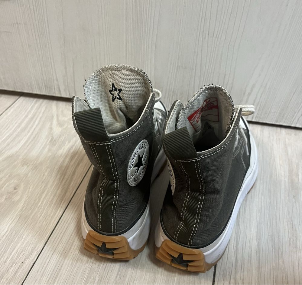 зелени converse на платформи