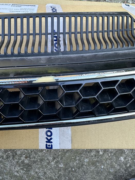 Решетка VW GOLF 6