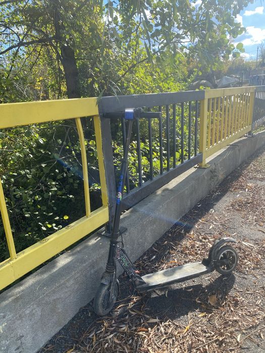 Vand trotineta electrica e-twow prinde 38 pe drum drept