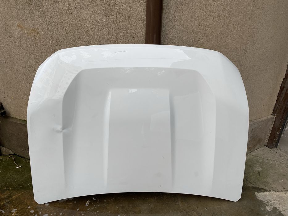 Capota motor Dacia Duster 3 an de la 2024