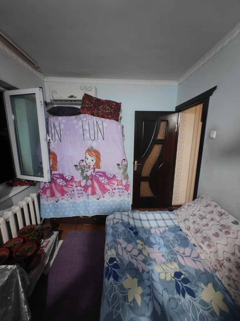 Buxoro shaxarda 2 xonalik kvartira sotiladi