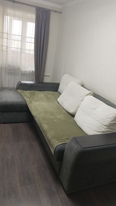 Продам диван в отличном состоянии